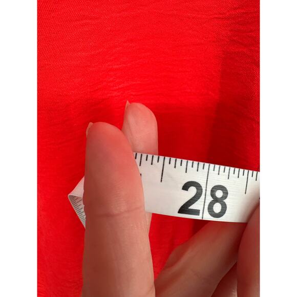 Umgee Top Womens Medium Red Flowy Oversized V Neck Comfortable Capsule - Picture 7 of 7